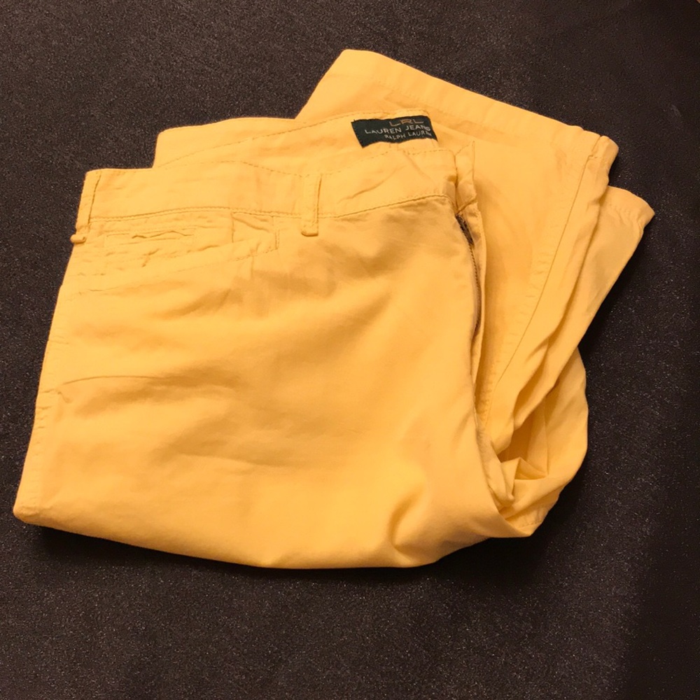 LRL Sunny Khakis!☀️